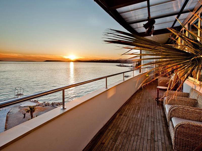 FFE70C91D5DC0F0713D965172FC50335