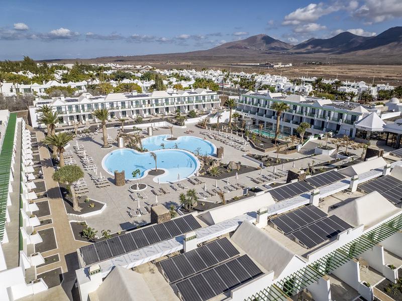 E831F25C9F071BBF03BBDA1968E74012