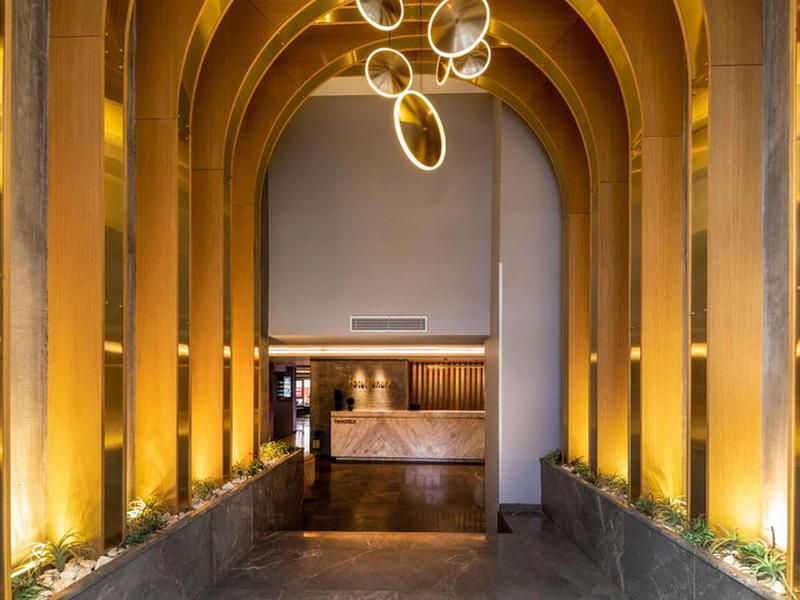 AE79E4DDB6ED2CE4B828240EF1C44D80