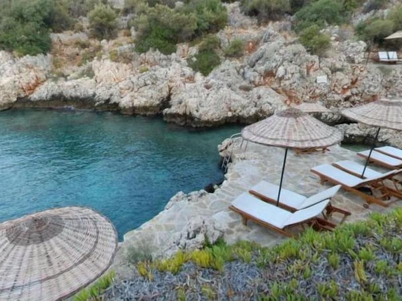 E23584CA28D8018FD5F68BACCFF29420