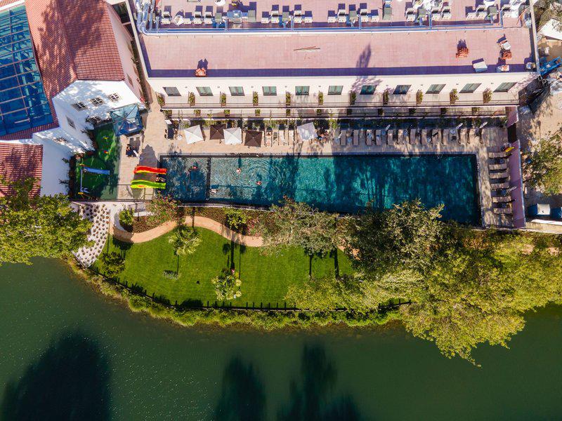 FF7428DFBC4BE5043DC08E2B7F9B7E41