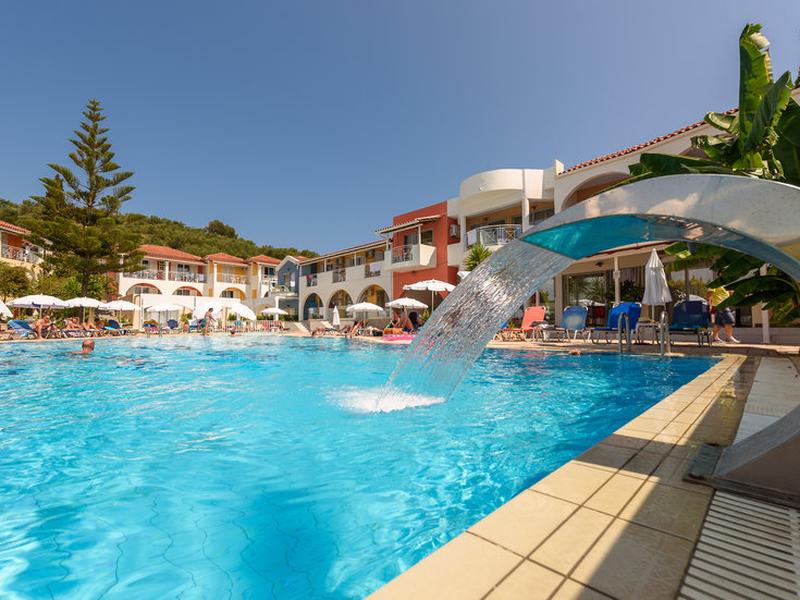 37B4EF58E77449E58CEF44228B80D63C