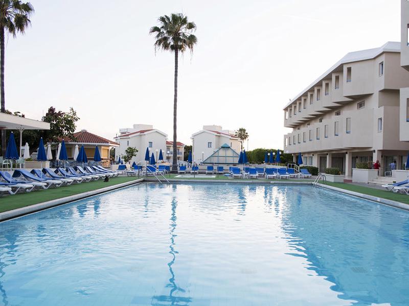 DF01A53A1D9387C7B58D4C1D9E446845