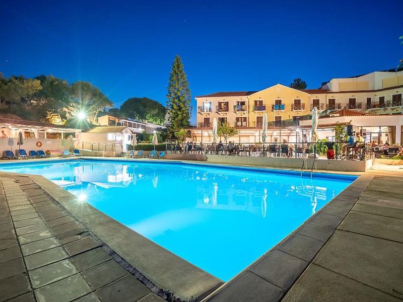 1D2D7EFA70EBB648983DAD301D4DD5D6