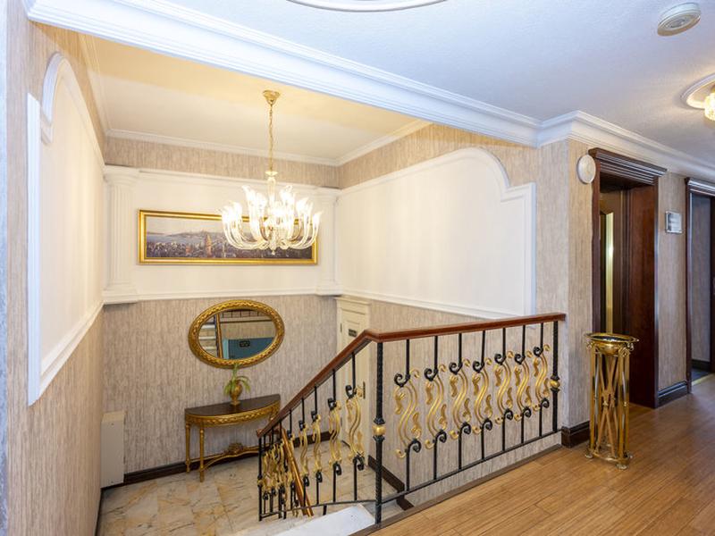 F9FEF93C06EE3F2410614D79B52423C9