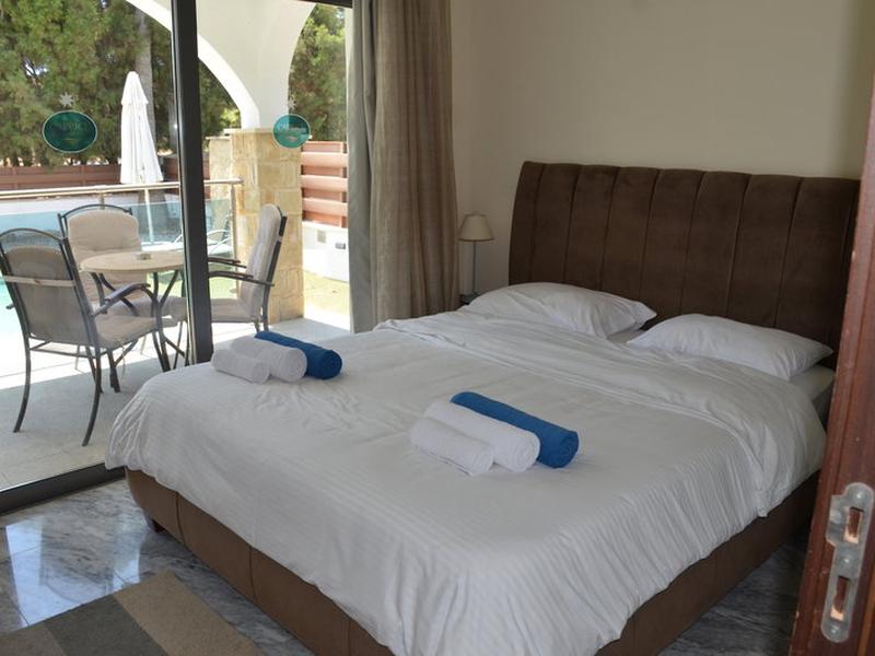 0952BDDBA2A983CF0794DCBFEB665267