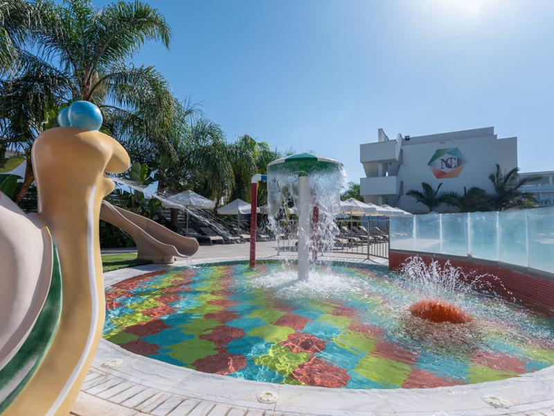 CE83E1A10F321DBBFBE9A174B88AF50A