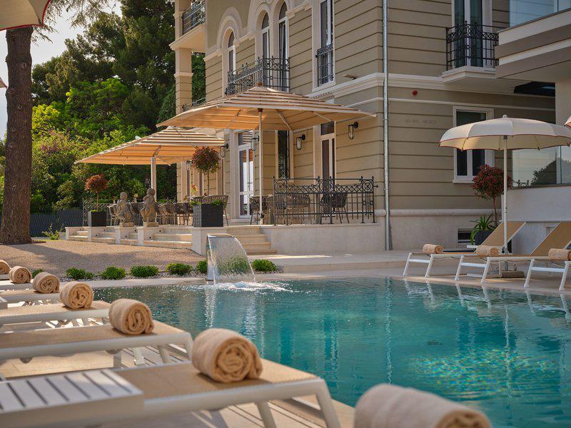 1E216CC14BA0496FF34538542C0DBEB0