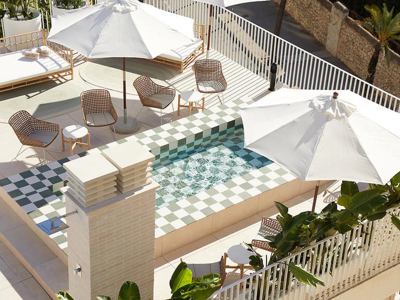 B6450AEB45969C75982602EFC44402B0