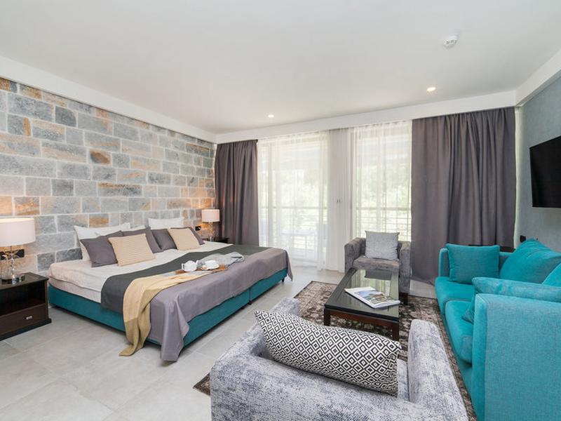 52FFB150807E4E77DB14D12E8E4BF5CF