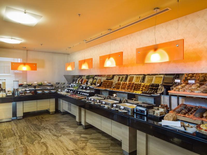 B542C8E30E132CB72468B055DC882761