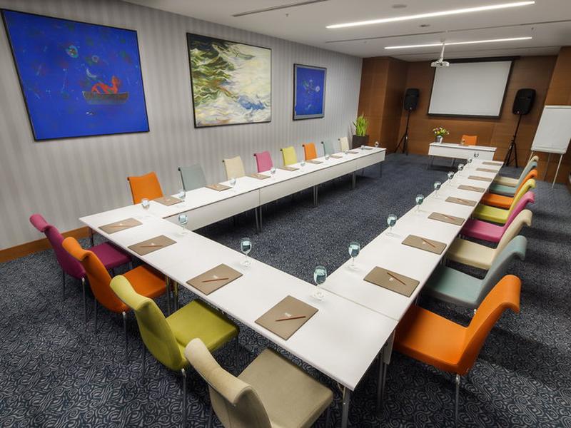 E7A59F10BC541611B44876933A065B85