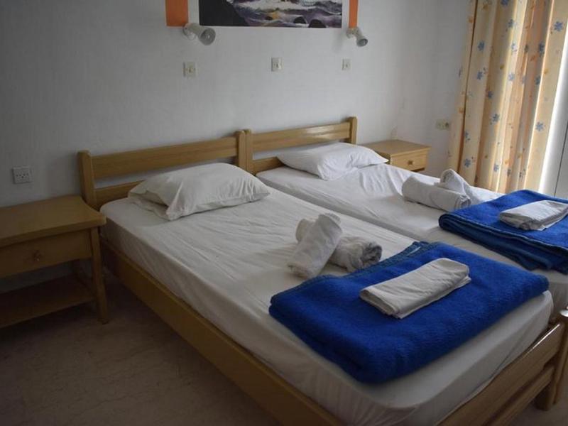 B6CFB1567456D6CA1FAE9C9CA15E61EF