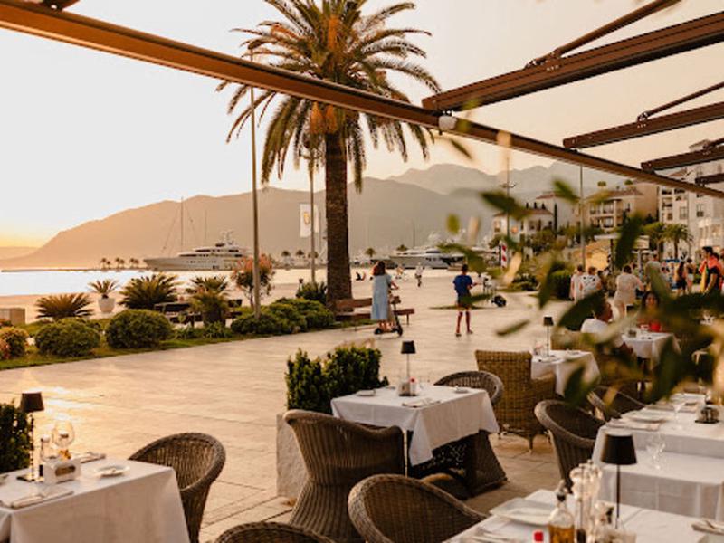 93B5F970636D15AEC1798CF4F1437EE1