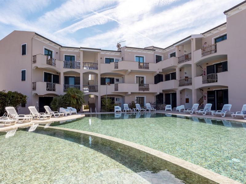 153DBDD9E3DACC2992F842AD57A47A39