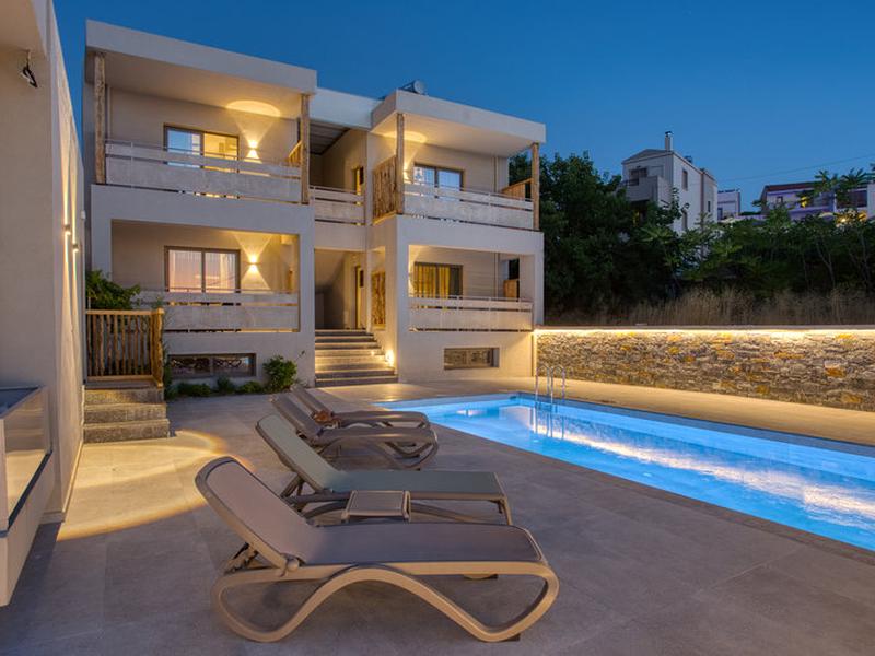 EDE08456766426C924DB606646AC0F36