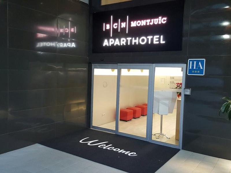 A517CF0F2C948F7065BB14C7404202A2