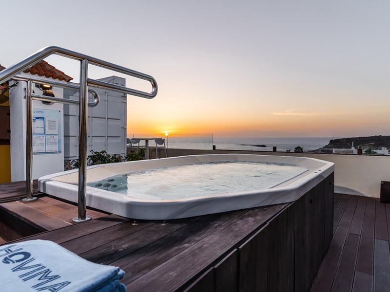 A037CEC2E9147C071FFAD8DE8E561A8E