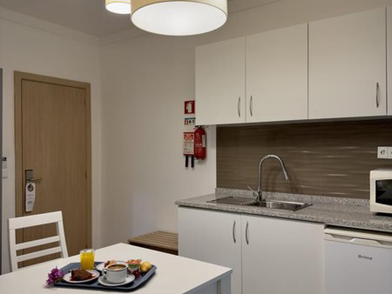 01402983FE5825D213C9ECC14AD2B6AD