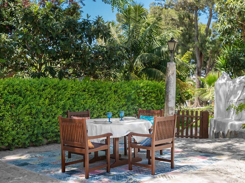 50DF385A28D5DE038290108DEE2B69D6