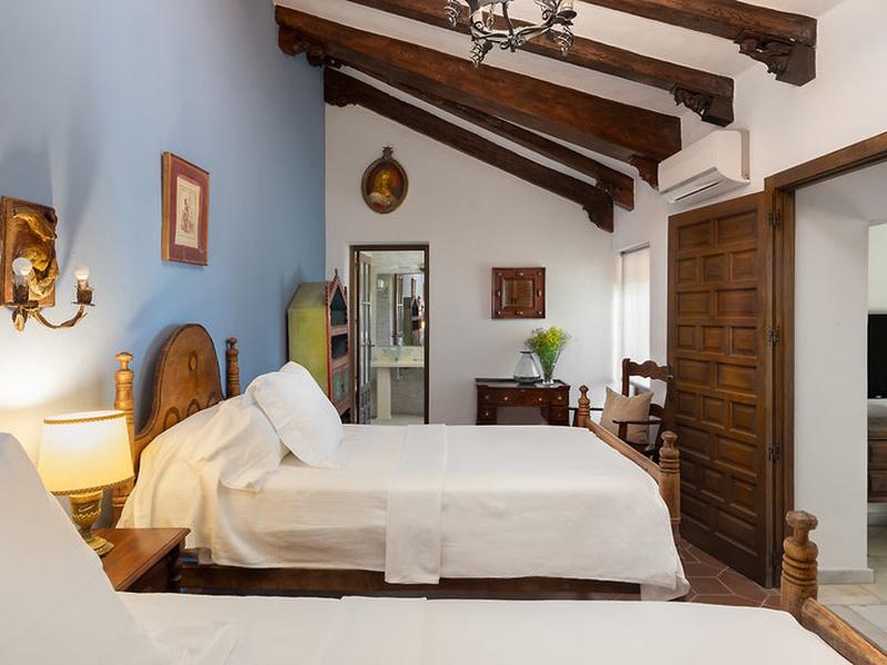 B6C0E11F231F7854D667E5B46F56BF25