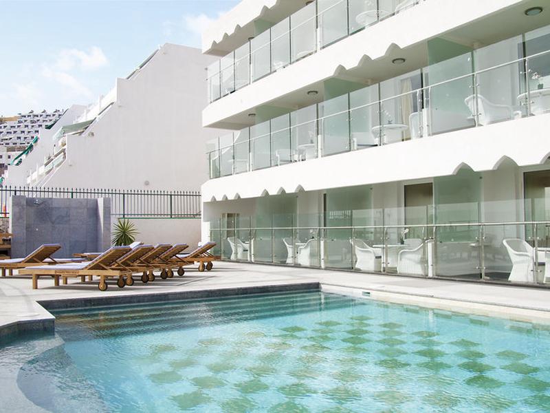 B3D3ECFAE2314C5A74A9891C3FECA5F2