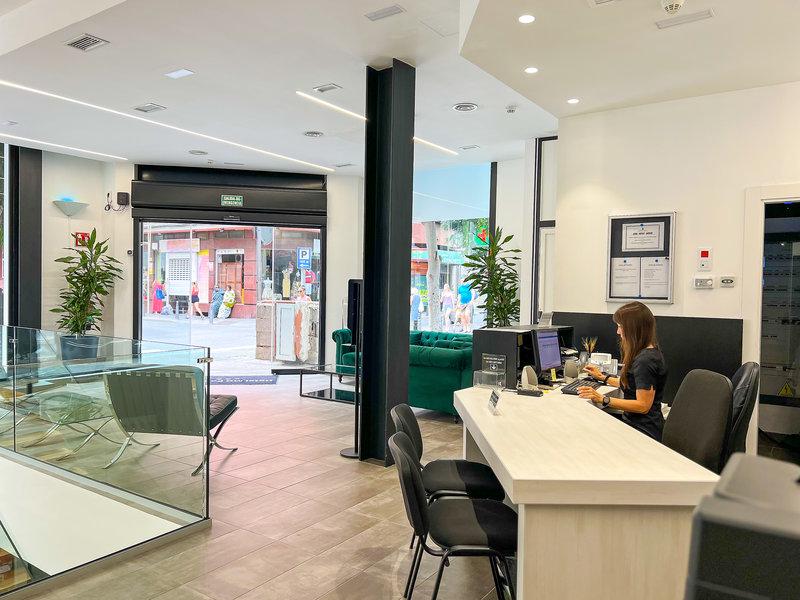 812E6C0ACF1E7F420F84A6370926001A