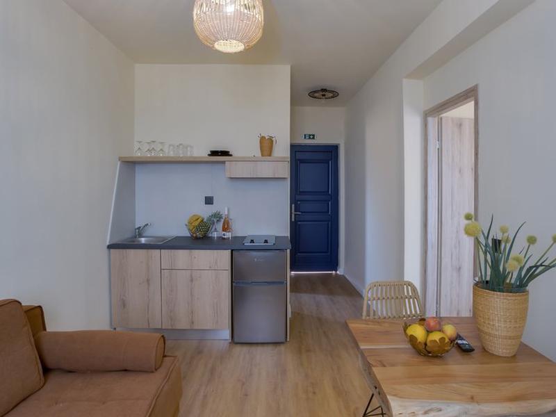 4BC678D01BA6BB1B02CE0F44E7EB7A75