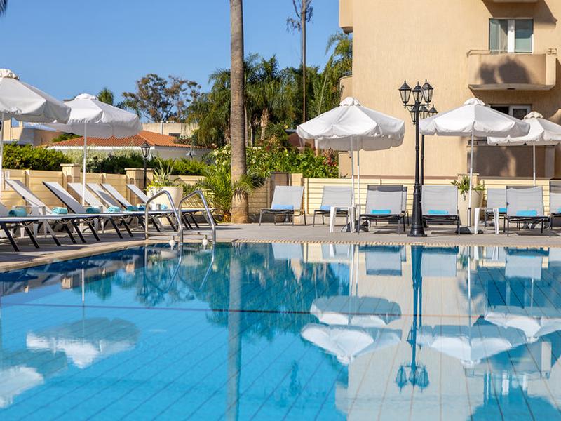 48E3DD2FFE1AA61213A4A3E4CE1D2951