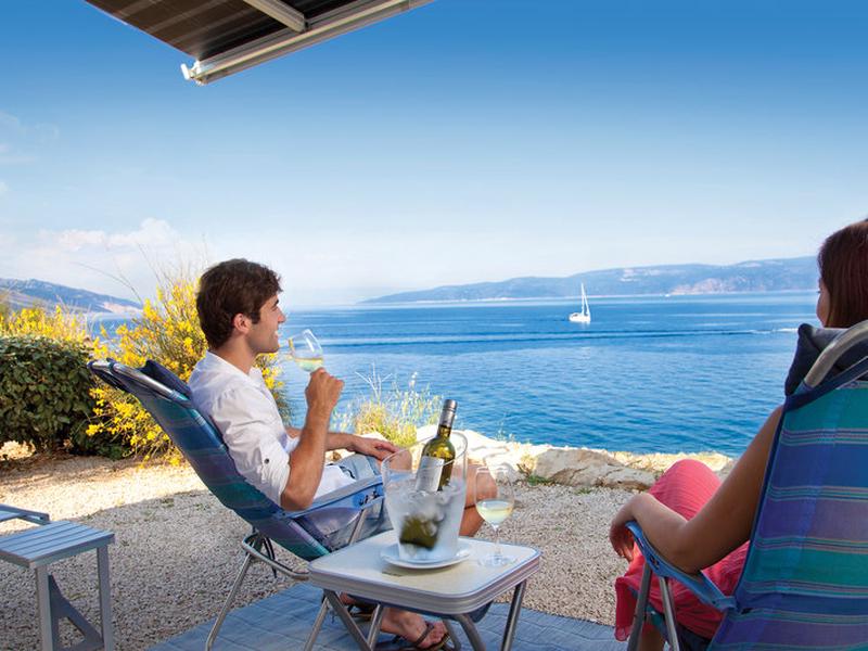 2201B2D78A89EE367FA1E0EADF61D0CA