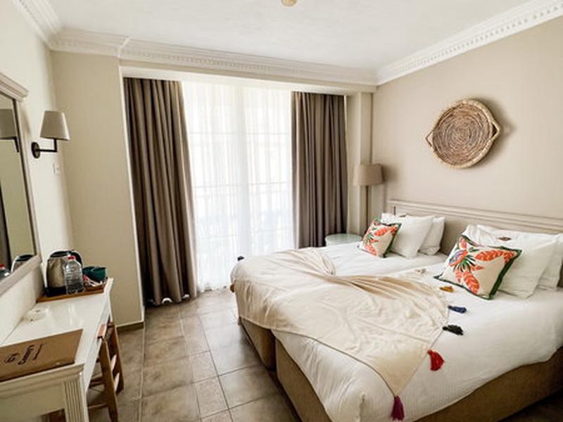 8C317B8A1D59AE1B89E3718AAE8494FD