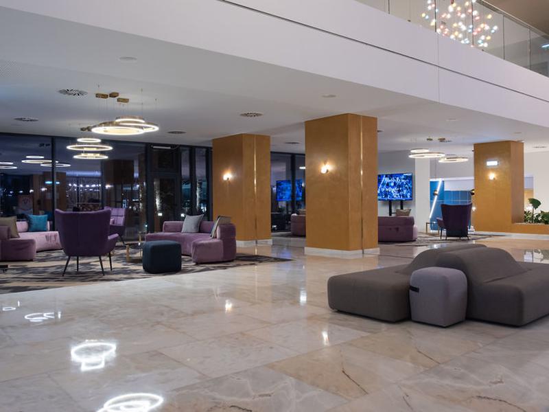 BA6F987082E0039D166AD23AB68D7C5B