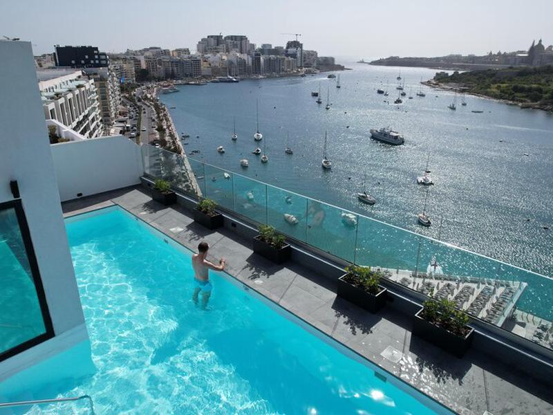 38E0A29FDE547D9D6C7EA235A1AEA4B8