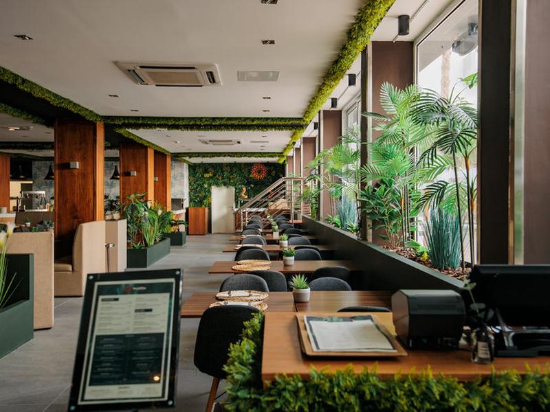 799C656B237F2FA90F2C56FC56165FF2