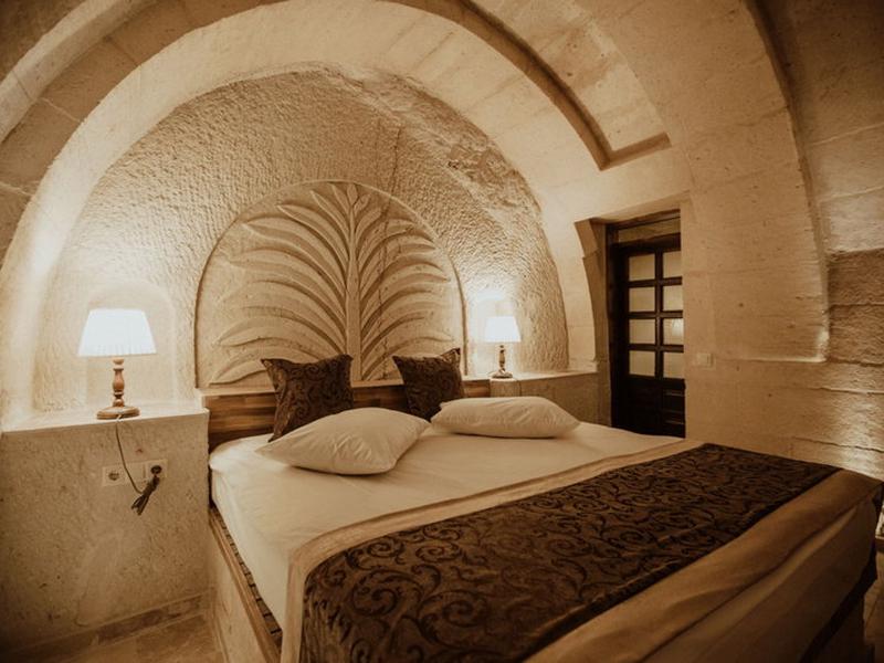 5E39E0B795371E70C617490B72C5643C