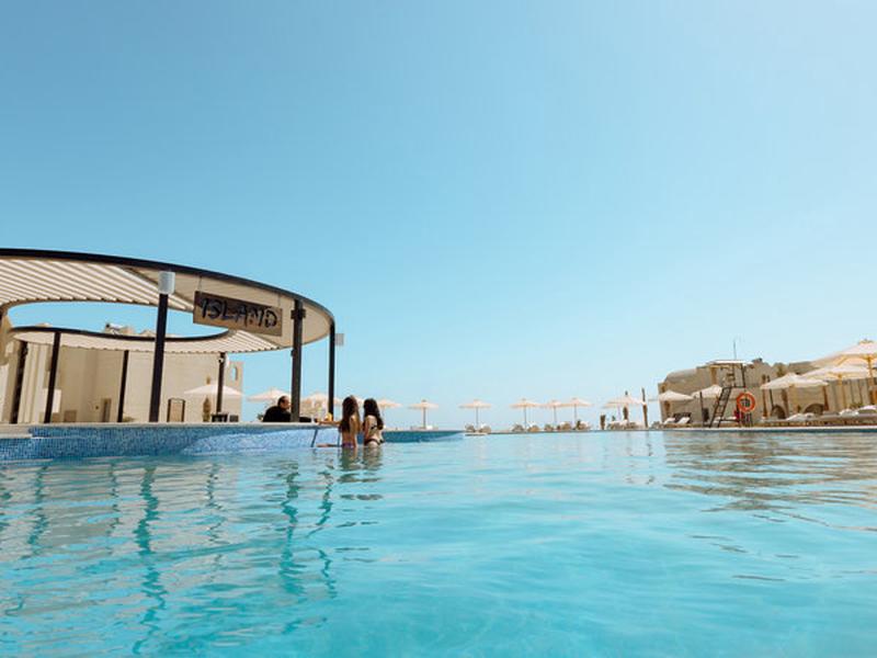 2506C11F799F9EA1D0BA01D0024983B5