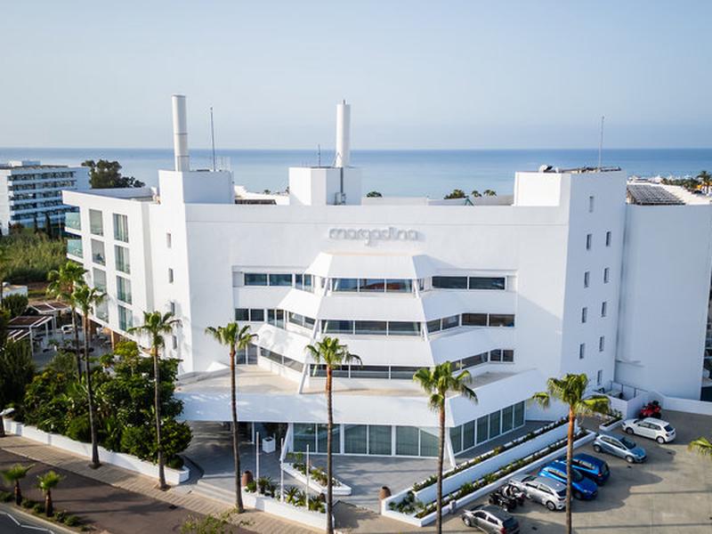 E4F5EE1562D3331E52EF2E7B02D8907F