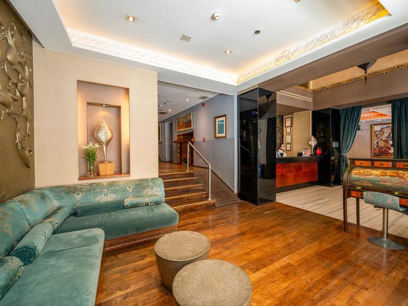 BE4F9DB02AA59A3C2F4A1A1663F5C256