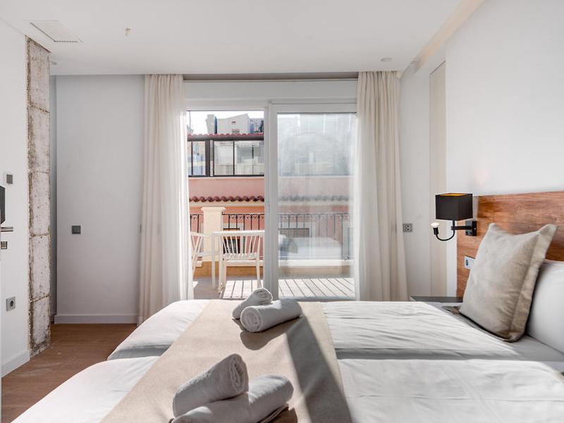 4CB4498565F3A41B2C972891F8CBA6CF