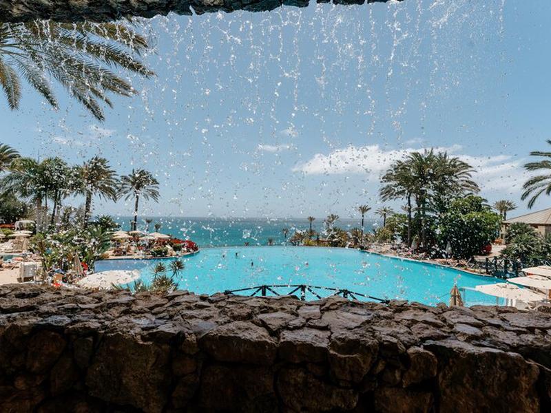 C2D9D0B0249988E6E8ED5DF357C28776