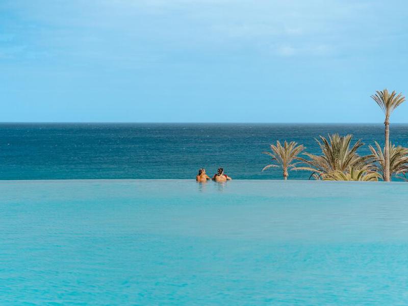 43F9A8444A59B72D01F87247BBF2F122