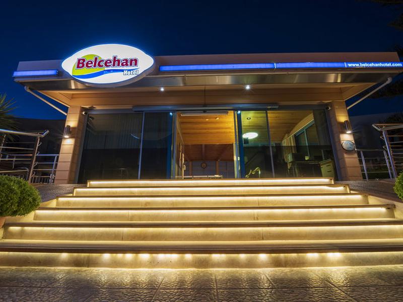 F0E0AAE5F11D5EDA8DB9341E5C7FEBB4