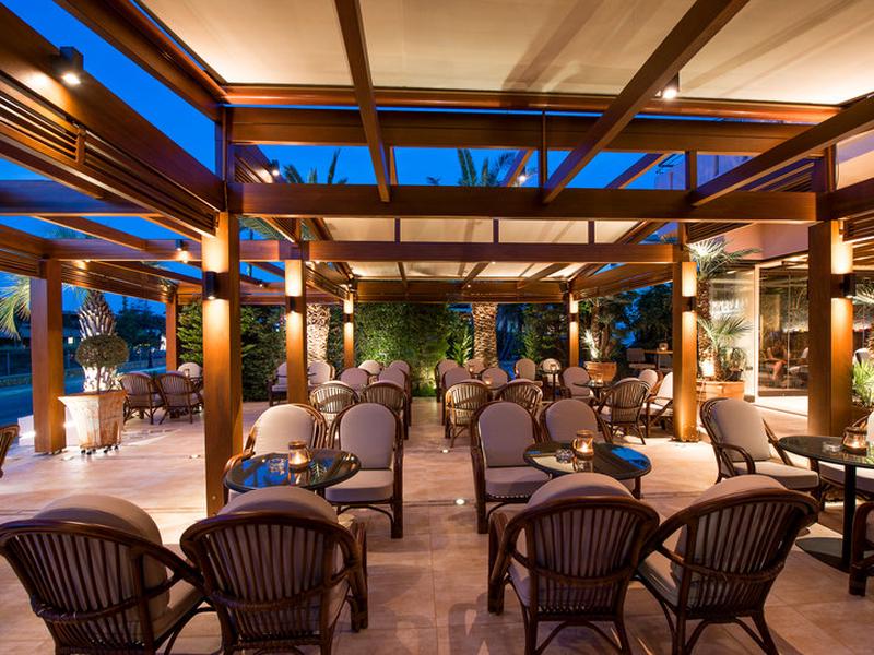 1411AF4B3D363E5CEAF6B1E746F86276