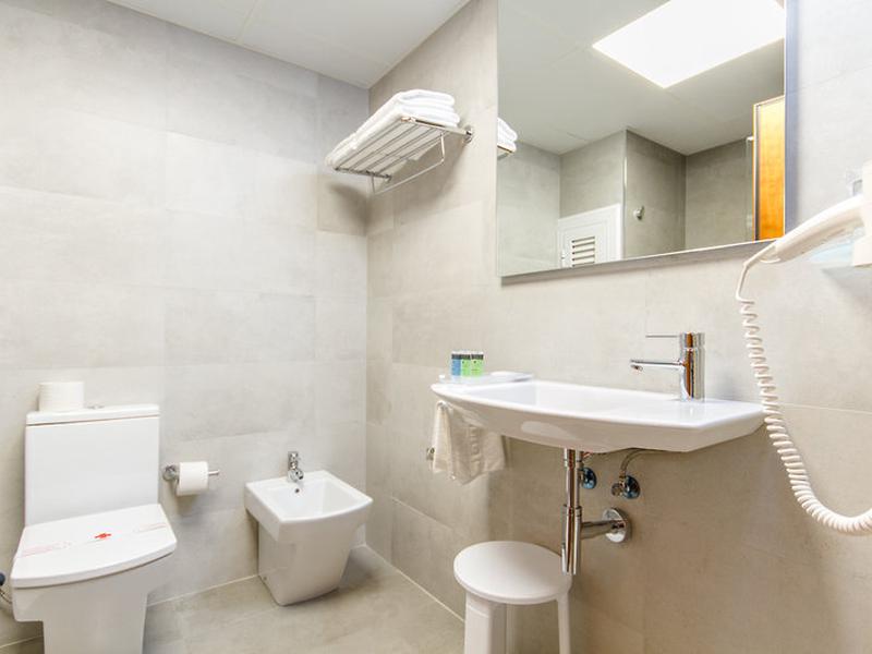 0D5B7C087370E3A9A35BDD6F23BF59F2