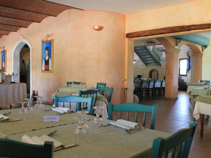 56E5CAFC8BB82365A274E96F40BBFC0A