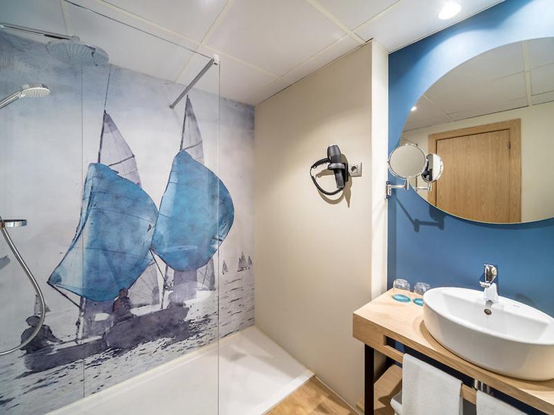 493BC9F3E8B4EFBBE9C9B7E82EEF4ED8