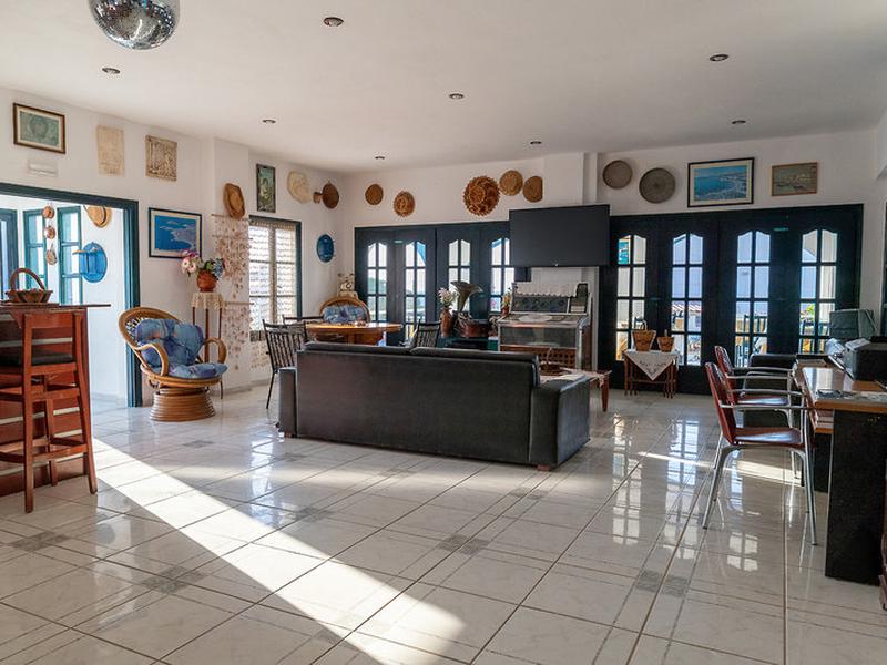 6F2FB21DCB2B8F99AD1125CF589475D9