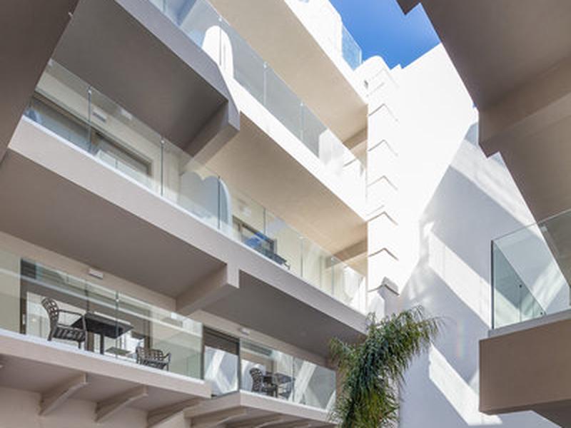 D547421537000BCE6D7E2F7085A43C19