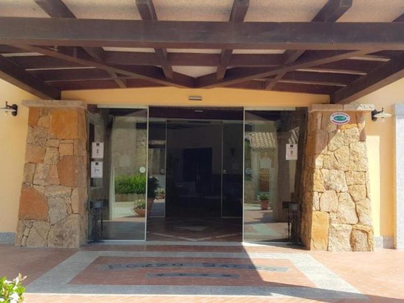 35A8736115D7AAA1F27F66819586FE88