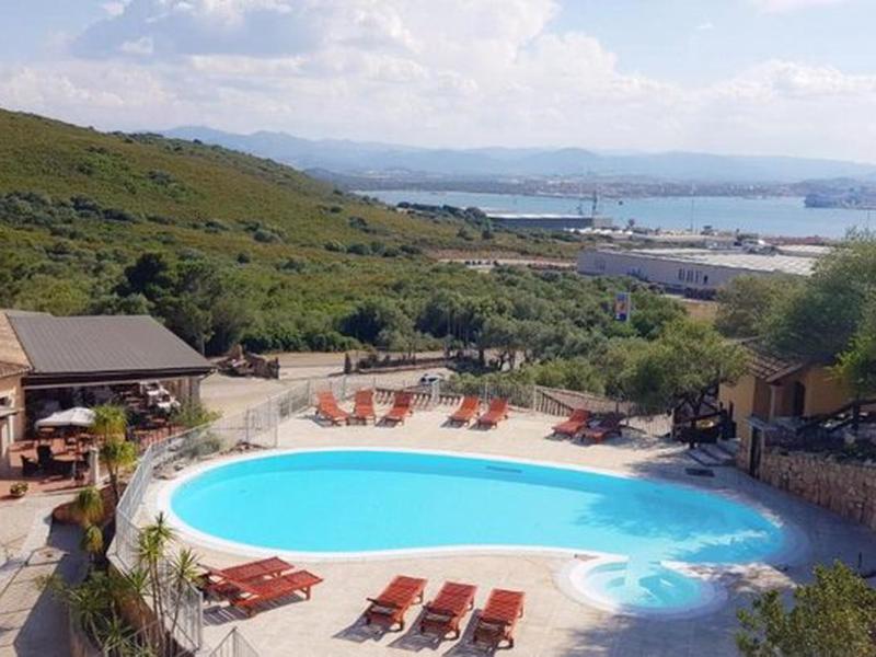 F2068AF62EF77E646DFA95595A322D9F